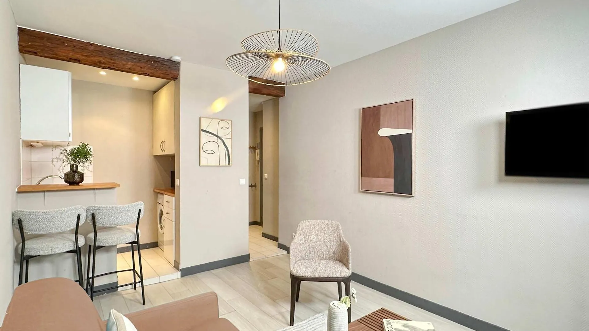 Outstanding Deal In Paris Lejlighed