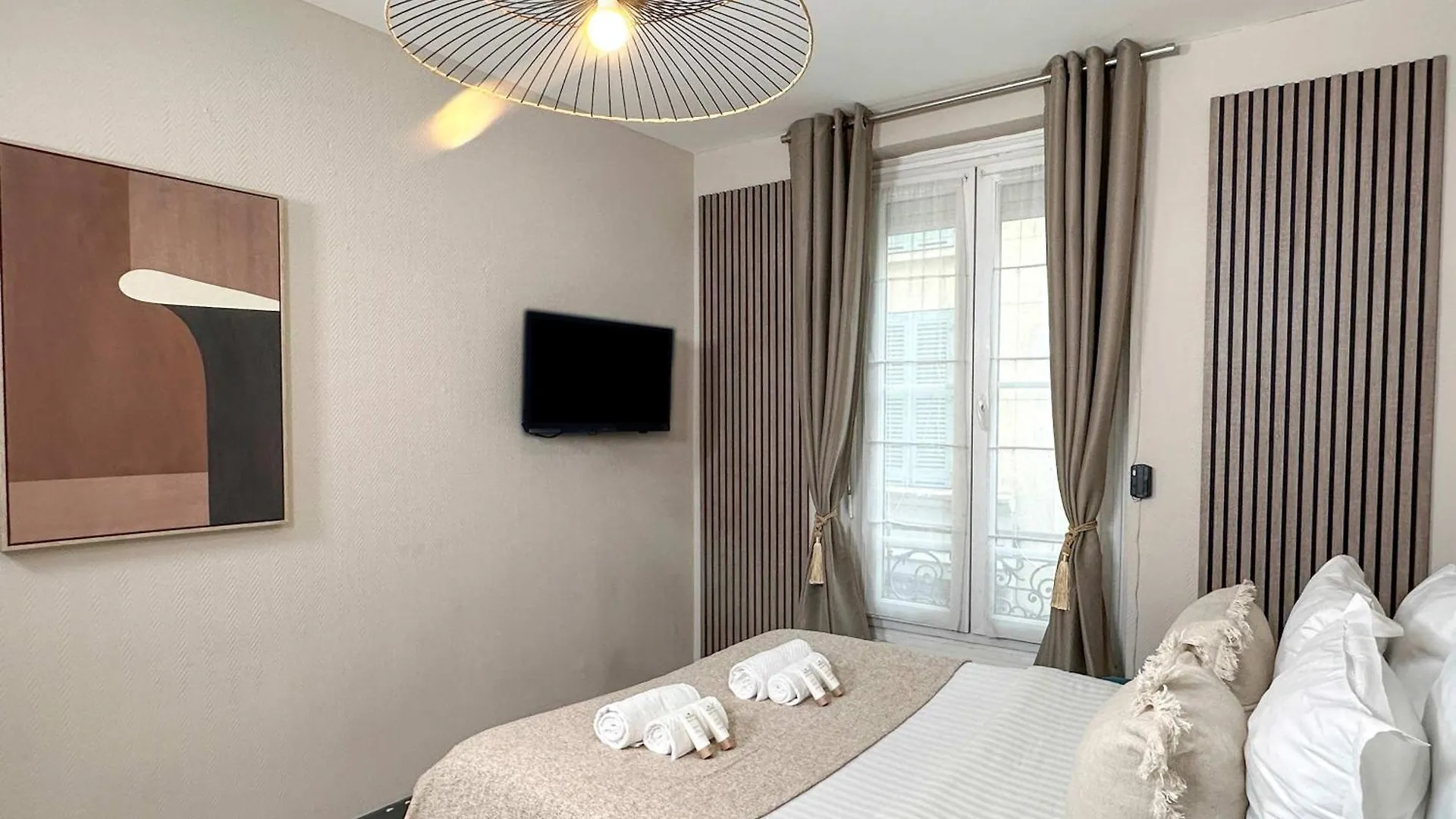 Outstanding Deal In Paris 0*,  France